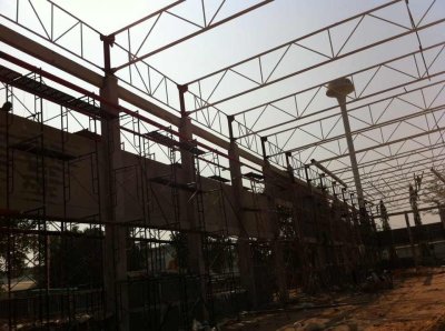 สร้างโรงงาน